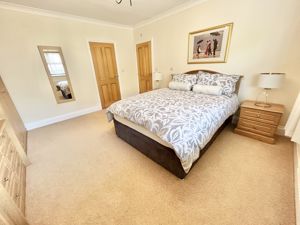 Photo 36- click for photo gallery